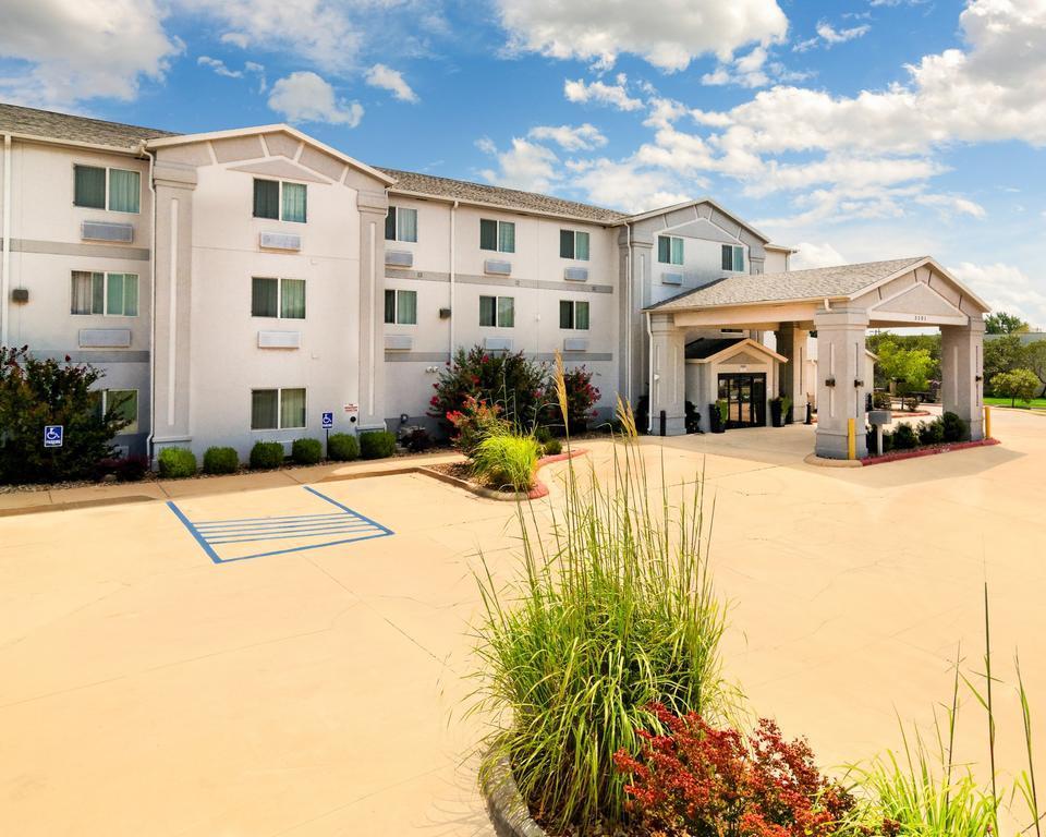 Comfort Inn & Suites Ponca City Near Marland Mansion Ngoại thất bức ảnh